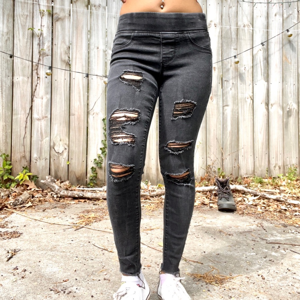 Mid Rise Ripped Black Skinny Jeans